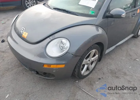 2006 Volkswagen New Beetle 2.5 z USA, uszkodzony, nr VIN 3VWSW31CX6M419848